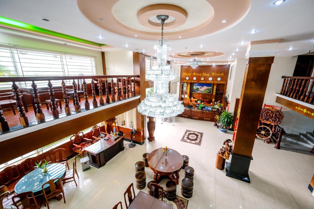 Hoang Duc Hotel Chau Doc Exterior foto